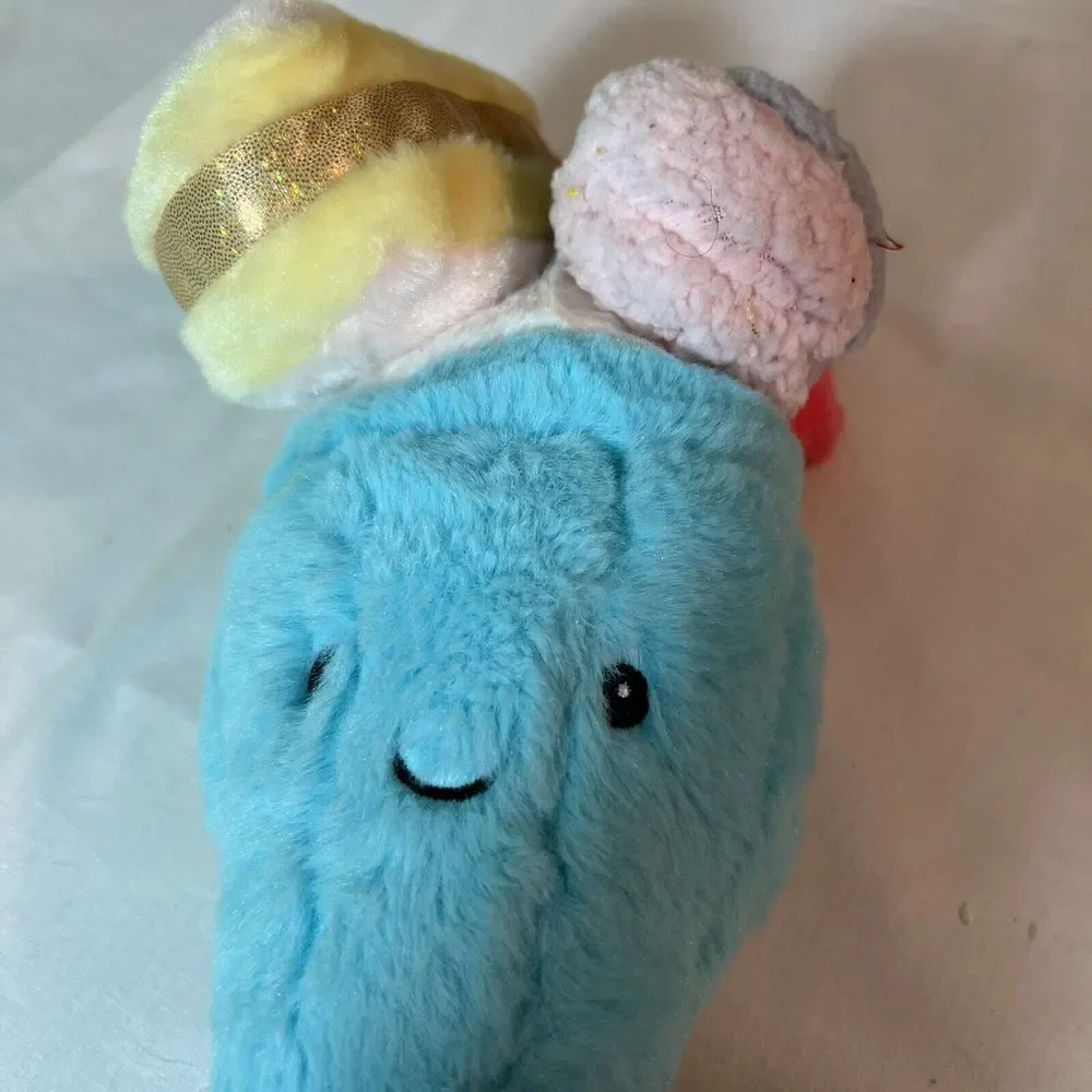 FAO Schwarz Milkshake Plush Blue Stuffed Toy Macaron Heart 2022 MerchSource